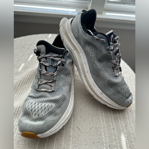 Hoka One One Gray and White Athletic Shoes main image 5